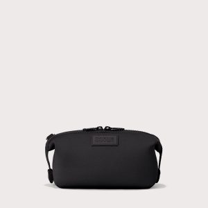 Hunter Toiletry Bag in Onyx. Small
