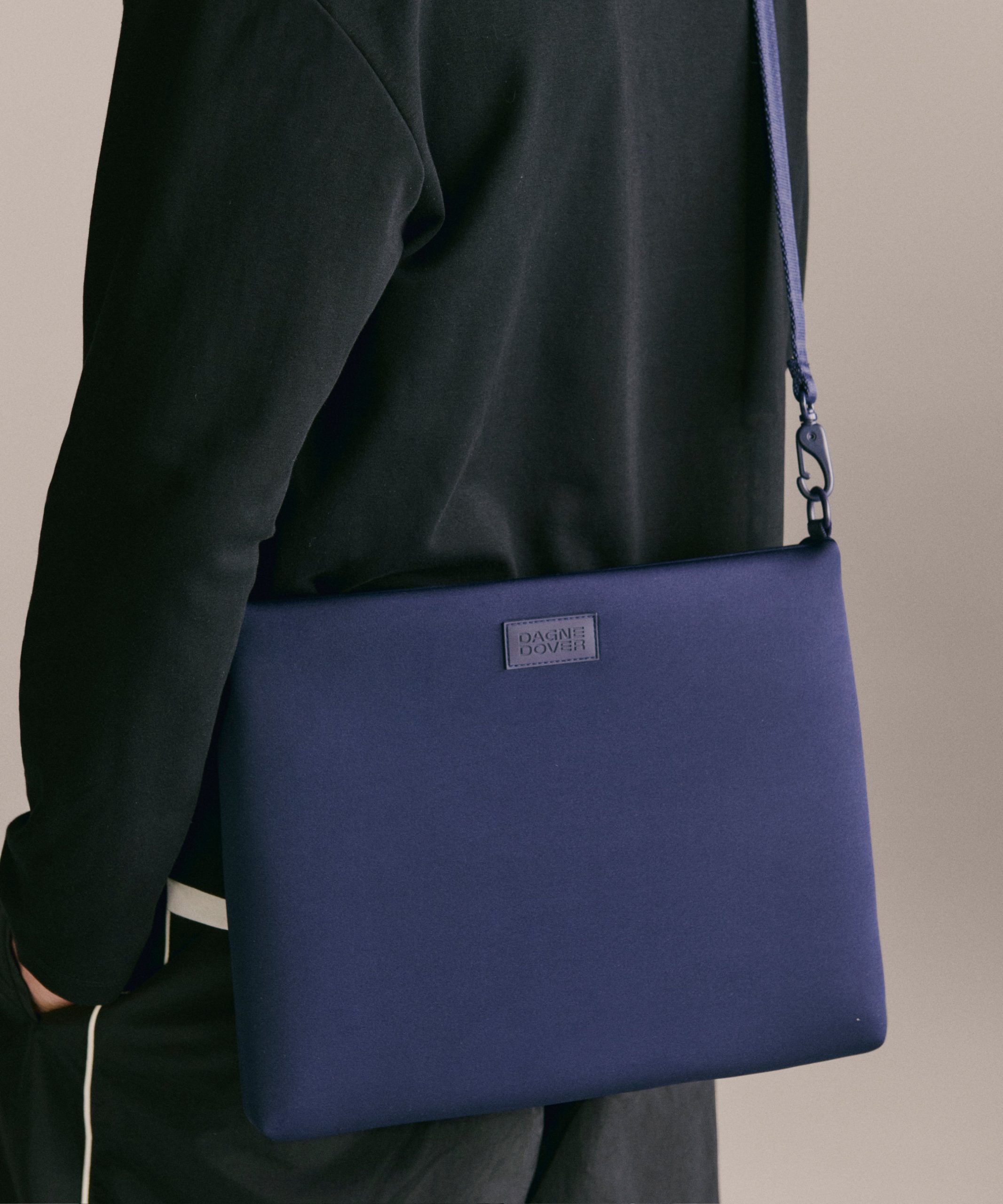 Reid Computer Sling in Cherry. 14-inch - Image 7