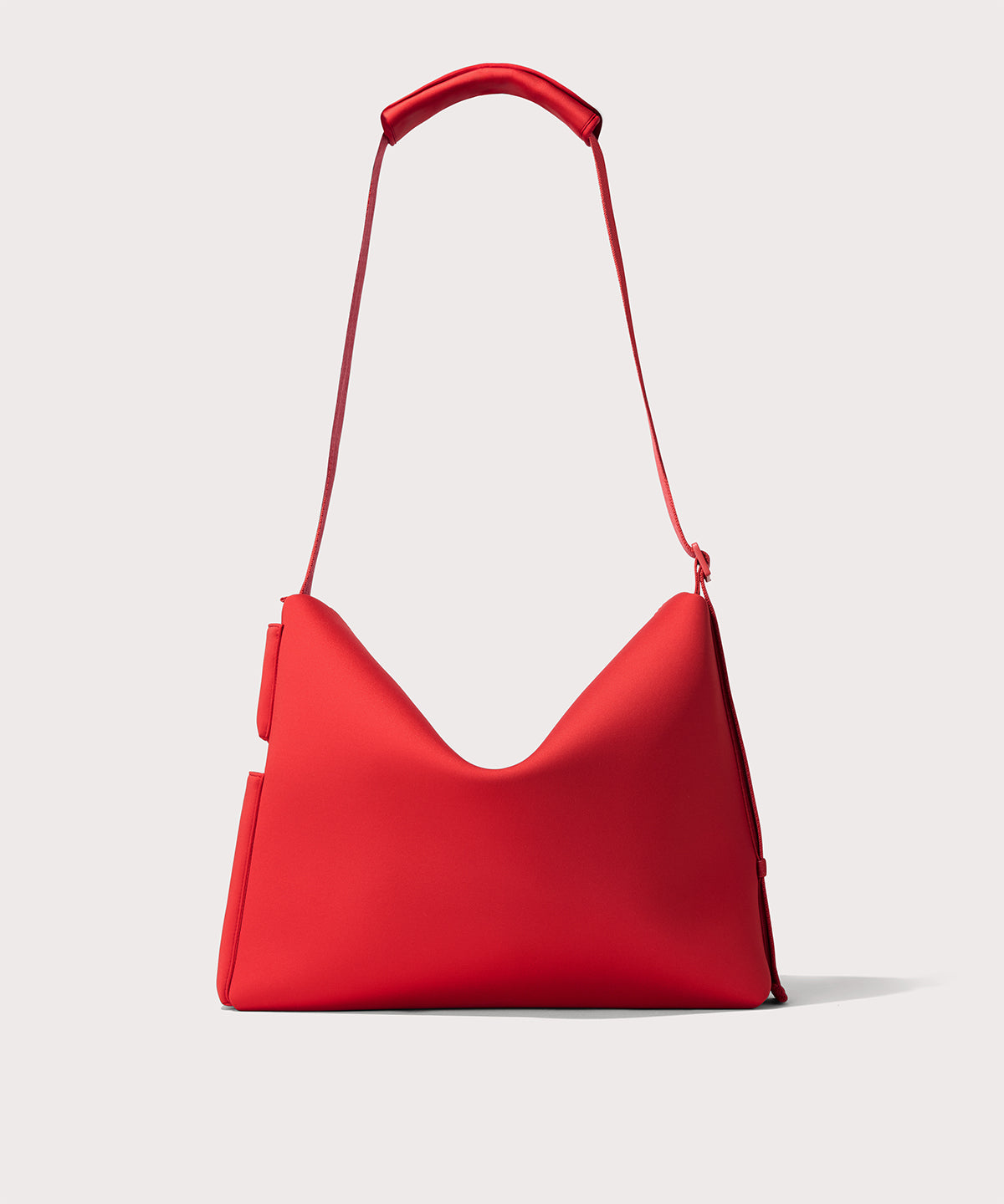 Enzo Messenger Bag in Cherry - Image 5