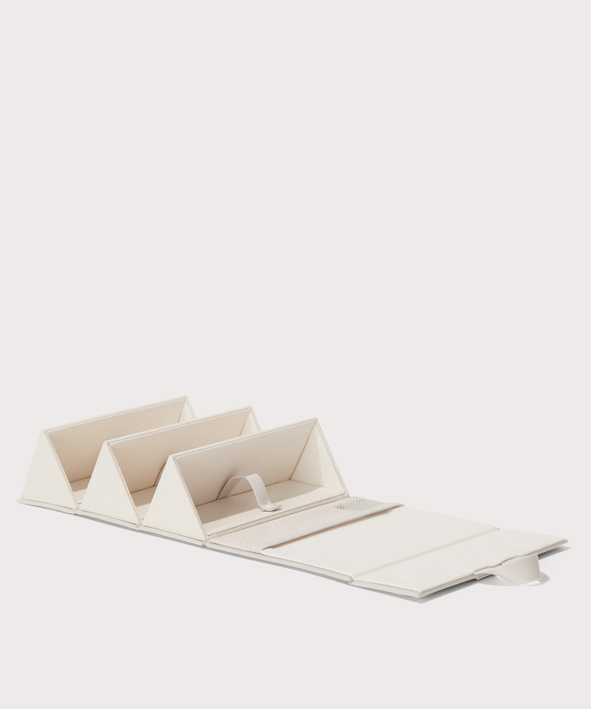 Remi Glasses Case in Moonbeam - Image 6