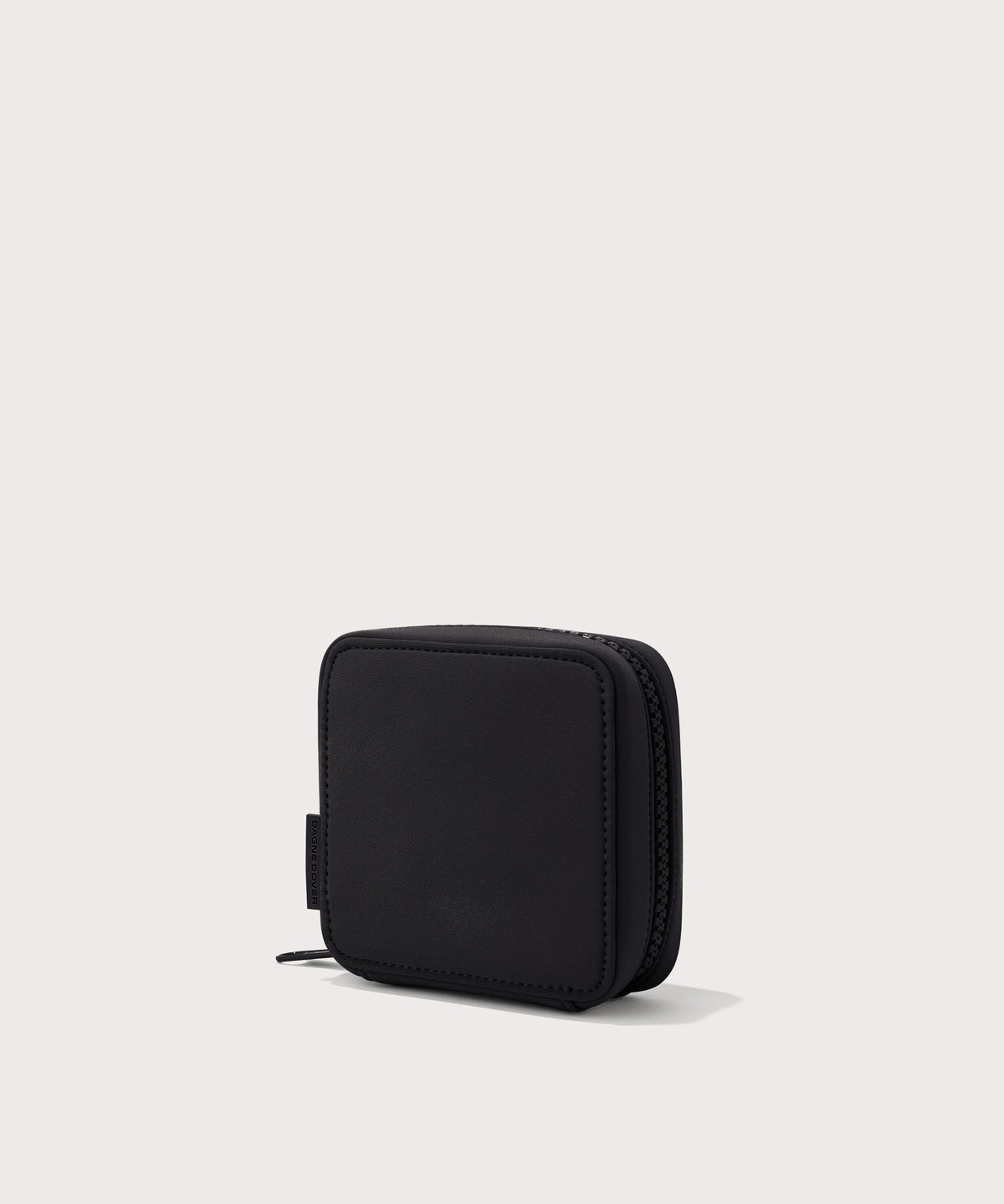 Arlo Tech Organizer in Onyx. Small - Image 4