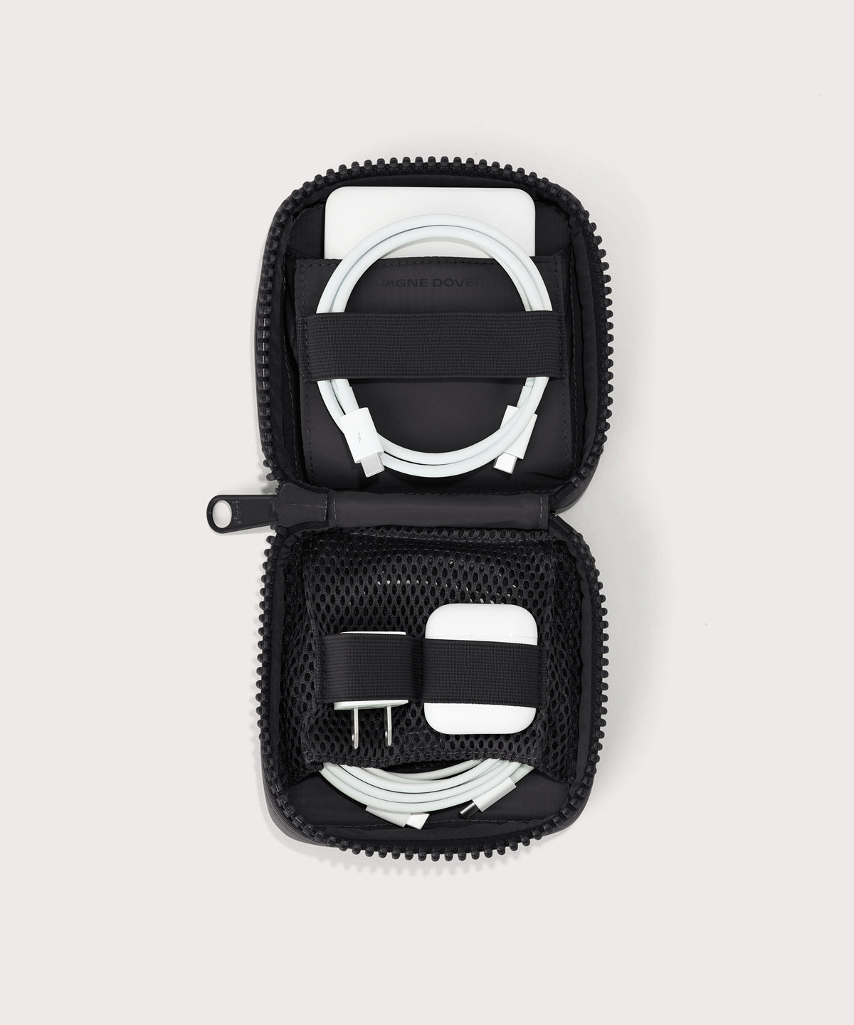 Arlo Tech Organizer in Onyx. Small - Image 2