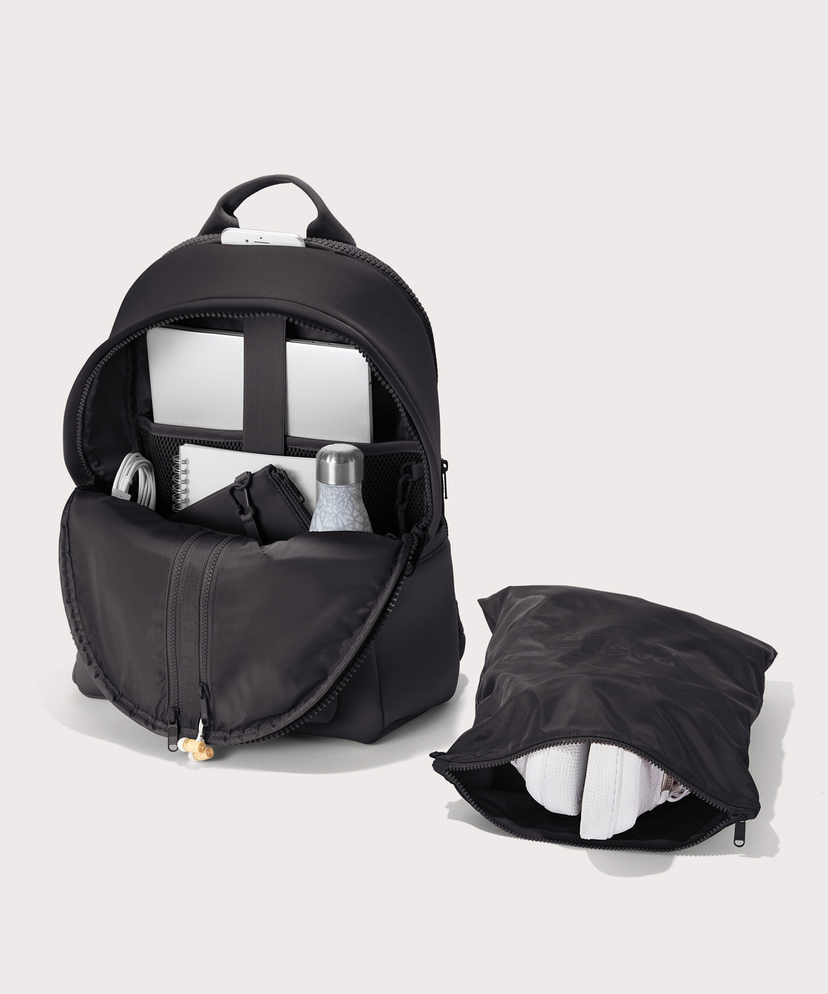 Dakota Backpack in Onyx. Large - Image 3