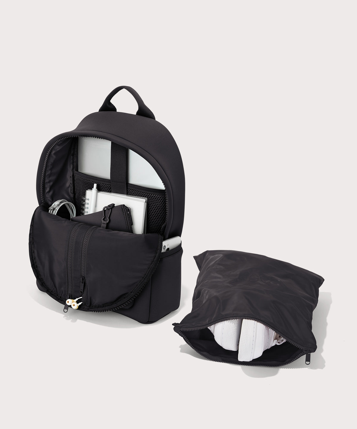 Dakota Backpack in Onyx. Medium - Image 3