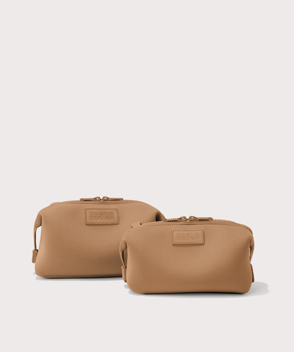 Hunter Toiletry Bag in Camel. Large - Image 4