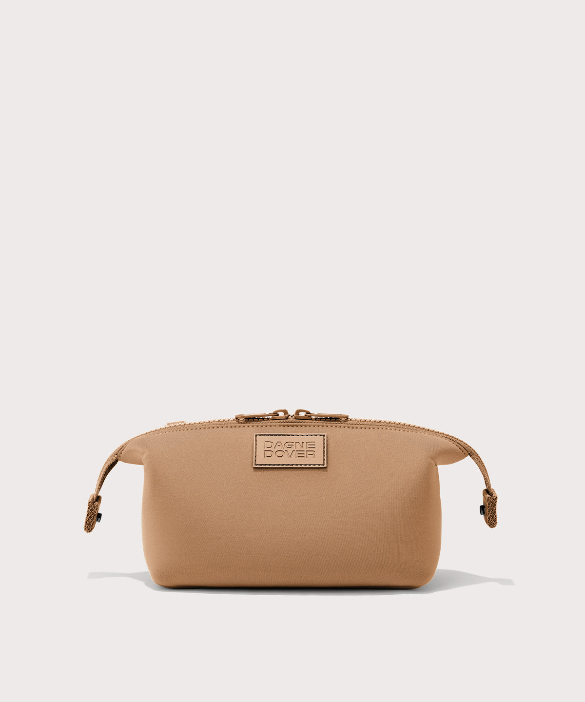 Hunter Toiletry Bag in Camel. Small - Image 7