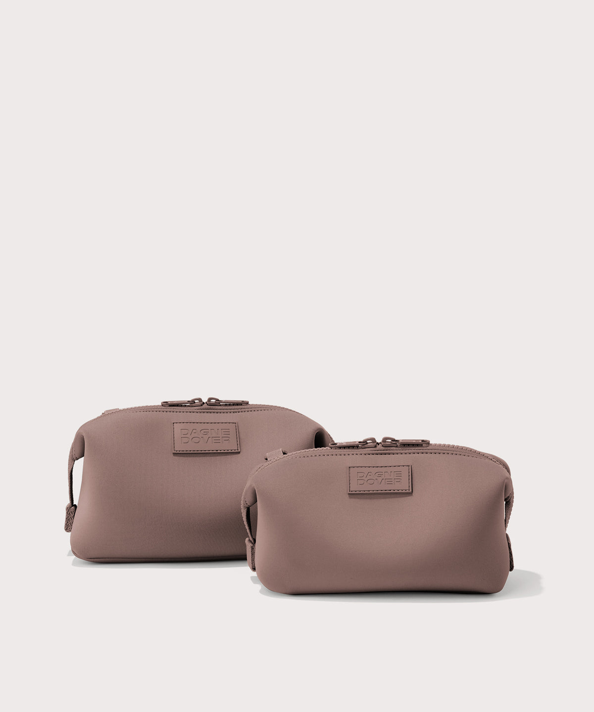 Hunter Toiletry Bag in Dune. Large - Image 4