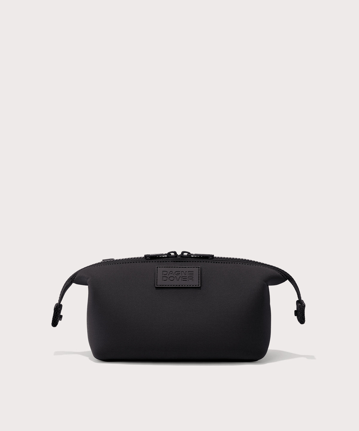 Hunter Toiletry Bag in Onyx. Small - Image 7