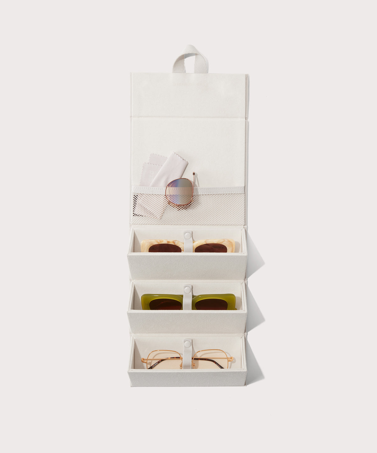 Remi Glasses Case in Moonbeam - Image 2