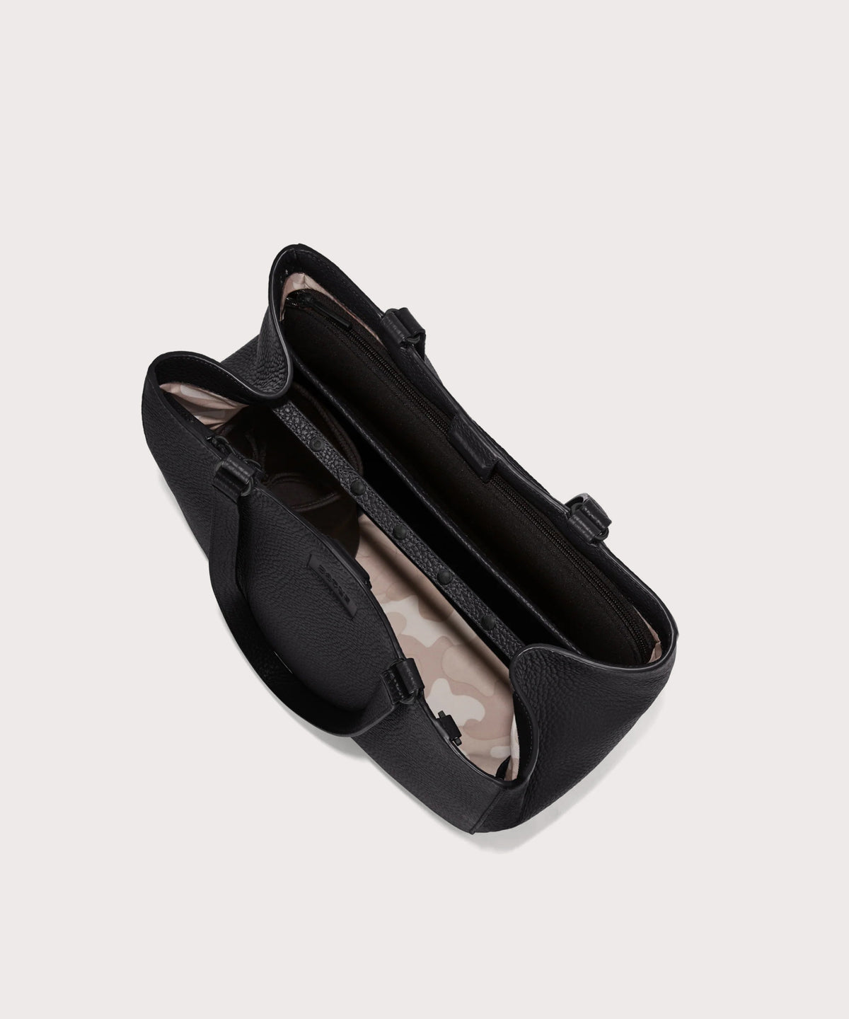 Allyn Tote in Onyx. Medium - Image 6