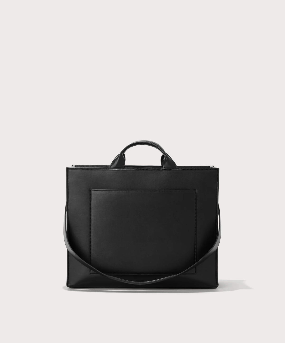 Daily Tote in Onyx. Medium - Image 3