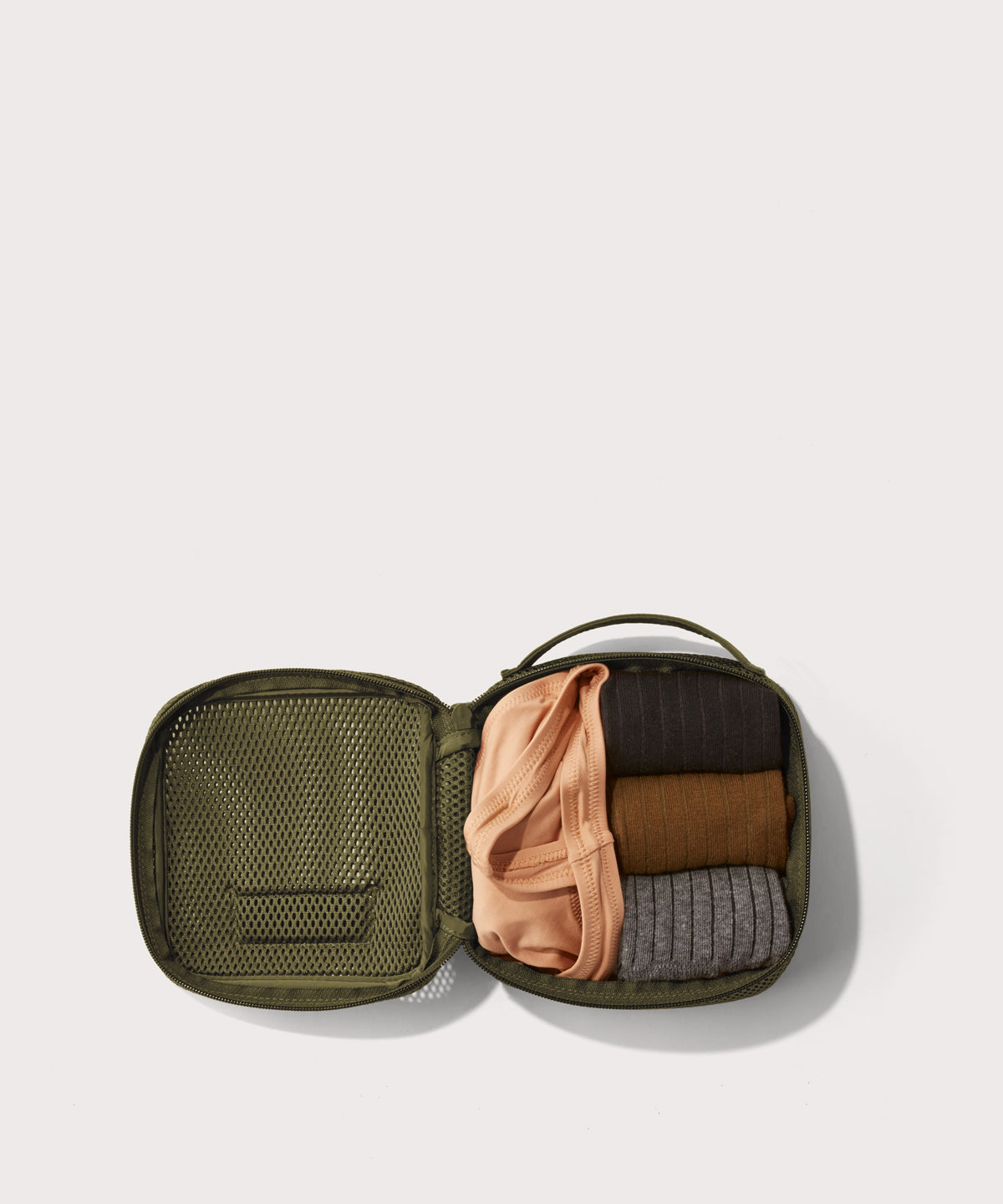Roma Packing Cube in Dark Moss Air Mesh. Small - Image 2