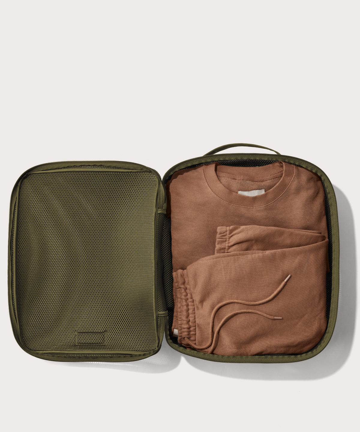 Roma Packing Cube in Dark Moss Air Mesh. Extra Large - Image 2