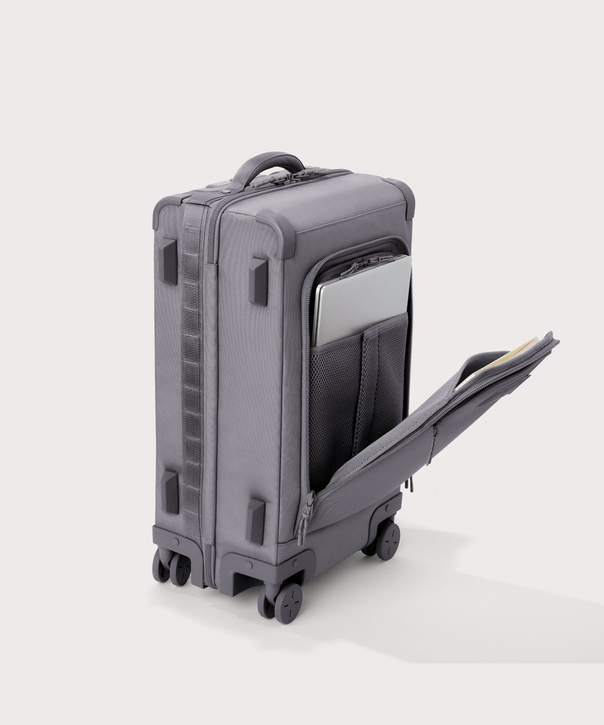 Seattle Carry-On Luggage in Ash. Larger - 23.5 inch - Image 5