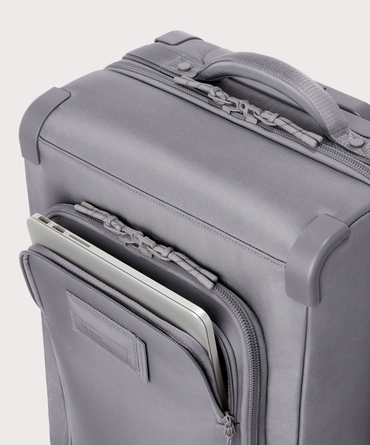 Seattle Carry-On Luggage in Ash. Larger - 23.5 inch - Image 8