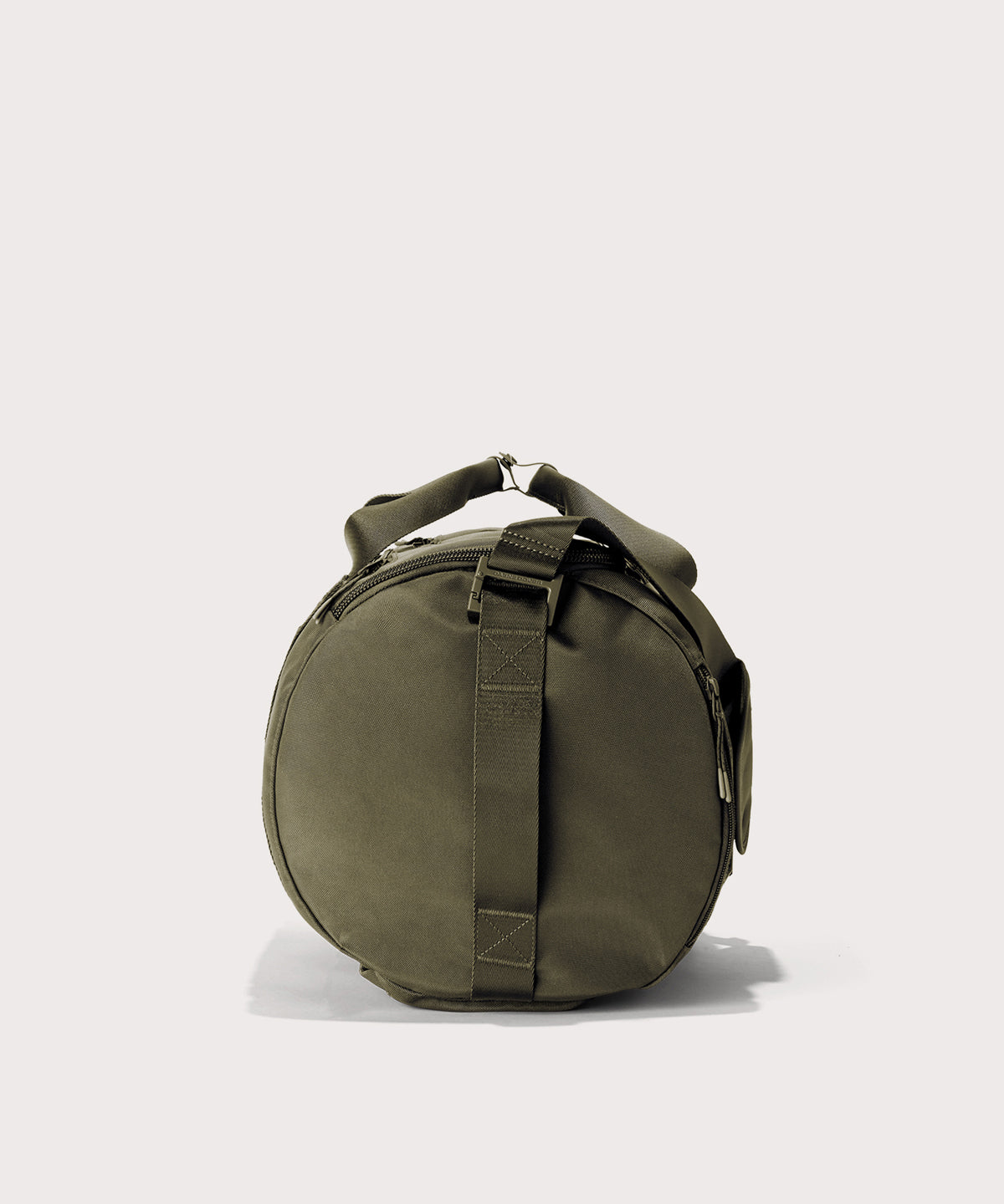 Denver Convertible Duffle in Dark Moss. Medium - Image 7